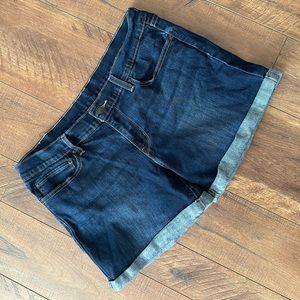 ☀️Women’s LEVI Jean Shorts MidRise
